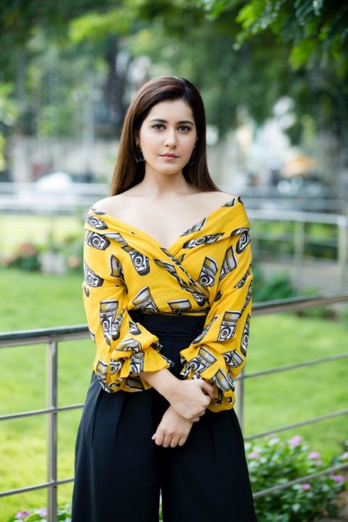 Raashi-Khanna-Photoshoot-05