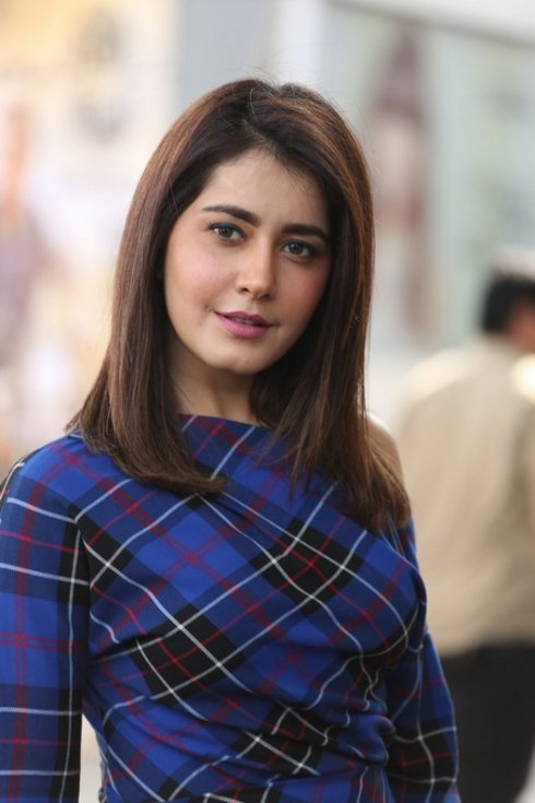 Rashi-Khanna-Latest-stills-06