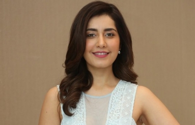 Rashi-Khanna-Pics-07