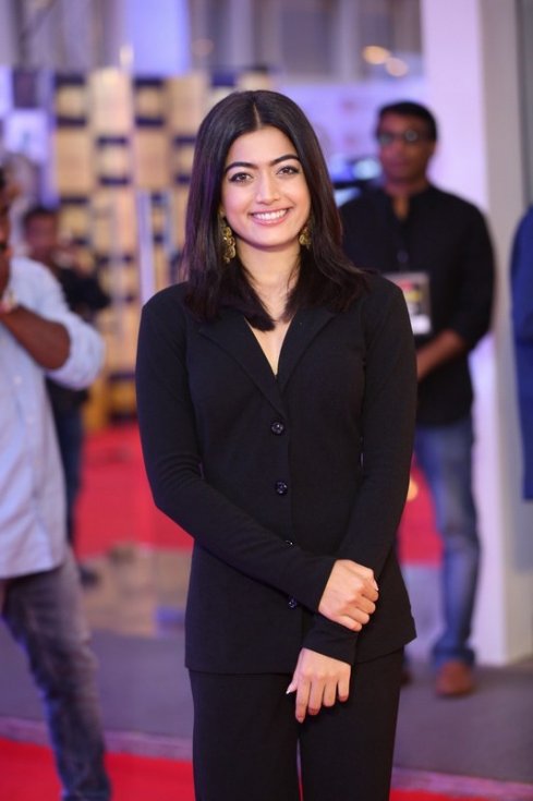 Rashmika-Mandanna-Latest-Stills-04