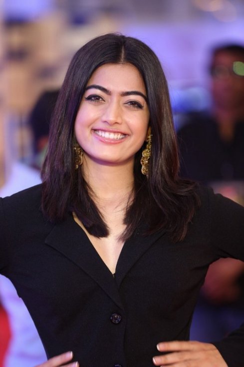 Rashmika-Mandanna-Latest-Stills-05