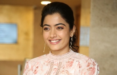 Rashmika-Mandanna-New-Images-03