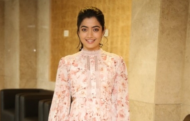 Rashmika-Mandanna-New-Images-04