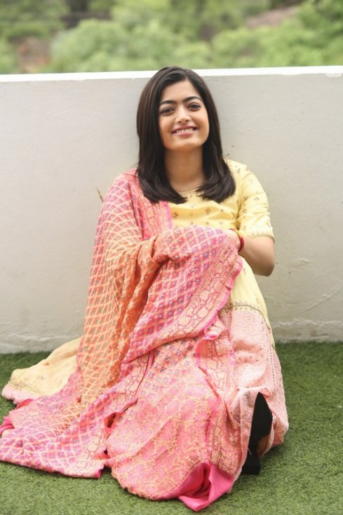 Rashmika-Mandanna-Stills-09