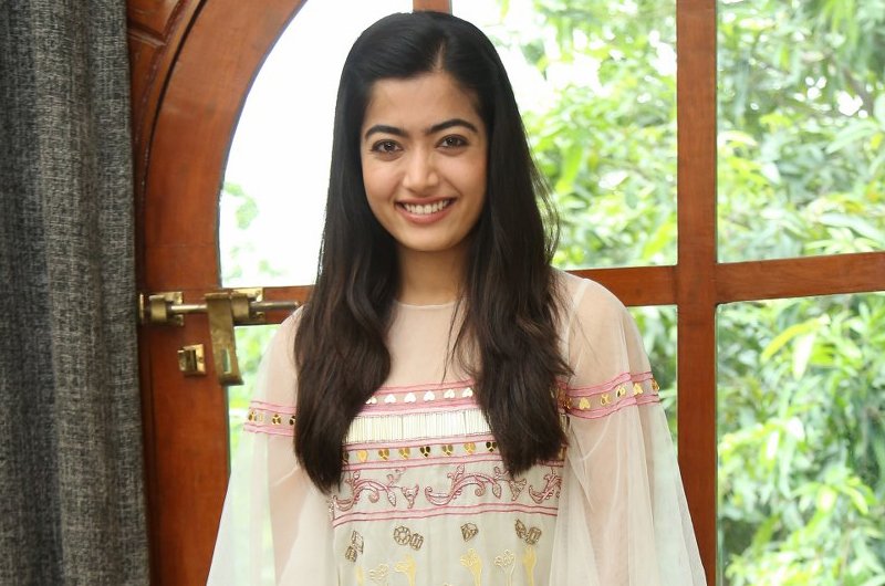 Rashmika-New-Photos-10