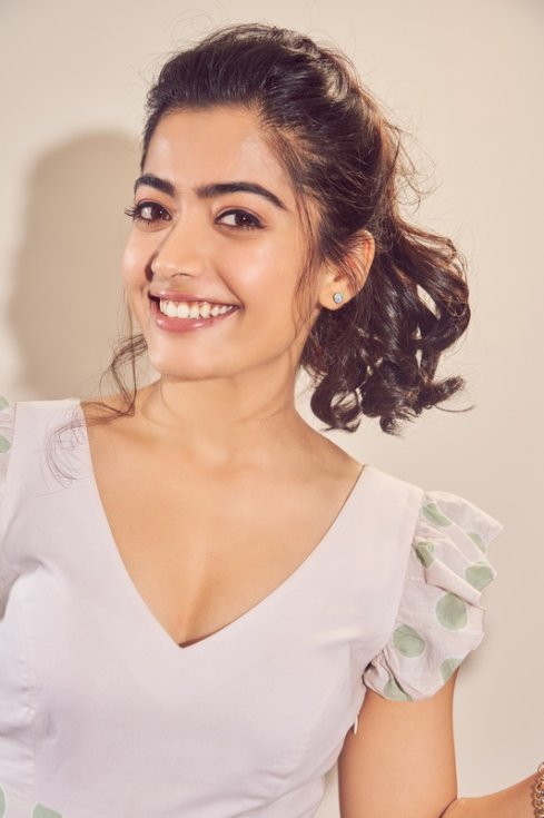 Rashmika-New-Photoshoot-04