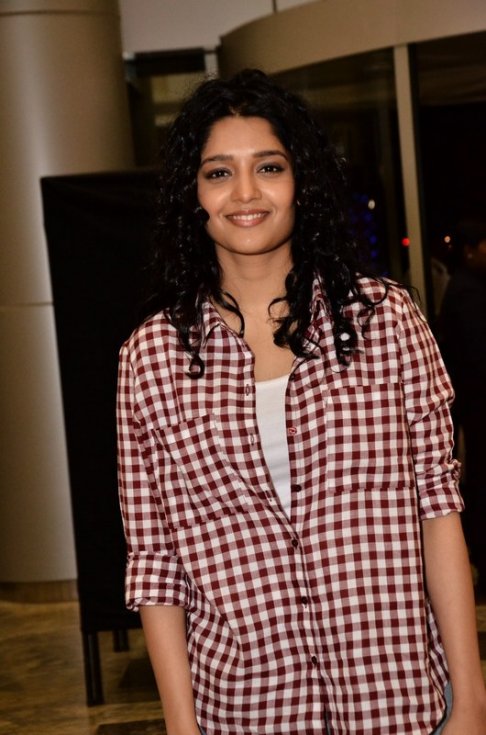 Ritika-Singh-Latest-Photos-03