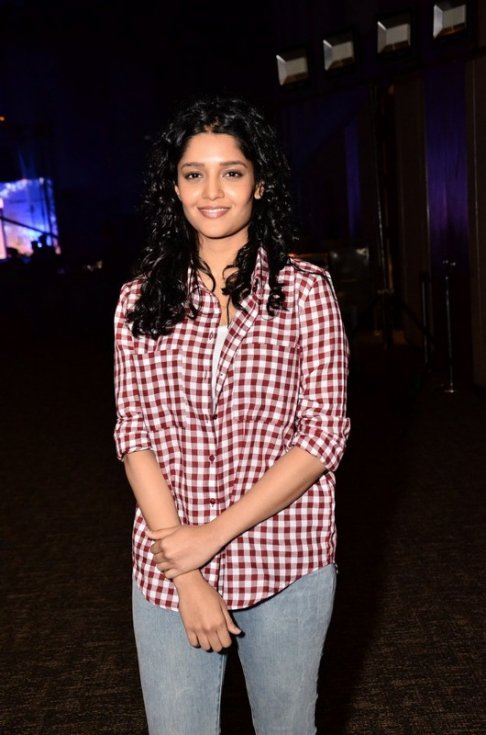 Ritika-Singh-Latest-Photos-09