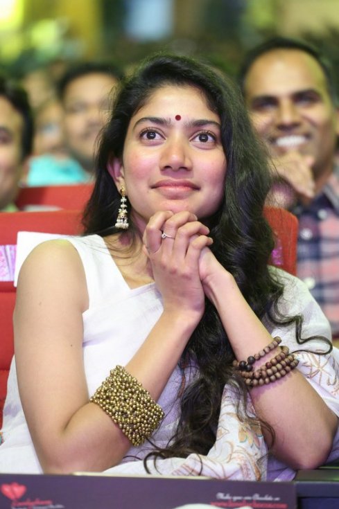 Sai-Pallavi-New-Pics-06