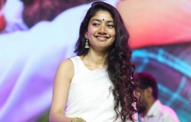 Sai-Pallavi-New-Pics-08