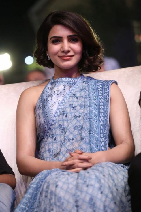 Samantha-At-Rangasthalam-Success-Meet-06