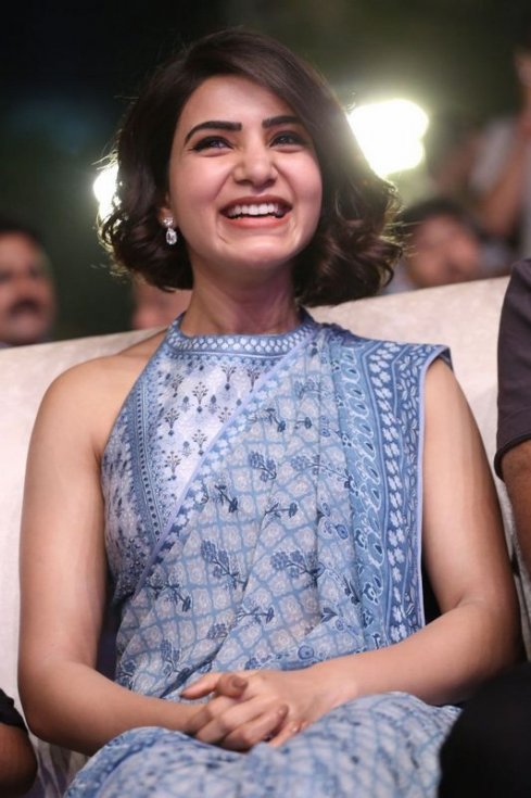 Samantha-At-Rangasthalam-Success-Meet-07