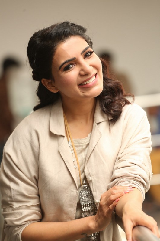 Samantha Latest Pictures | Photo 2of 10 | Samantha New Photos | Samantha-Latest-photos-09