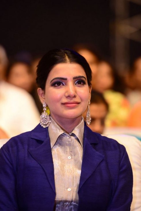 Samantha-at-Mahanati-Audio-Launch-04