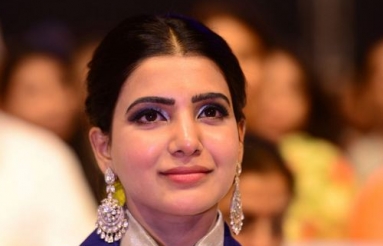 Samantha-at-Mahanati-Audio-Launch-04