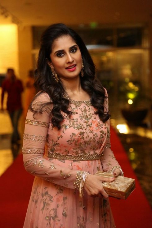 Shamili-new-Photos-08