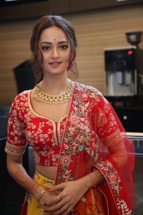 Shanvi-Srivastava-Photos-07