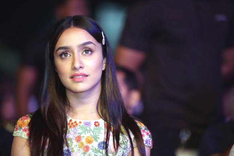 Shraddha-Kapoor-at-Saaho-Pre-Release-Event-01
