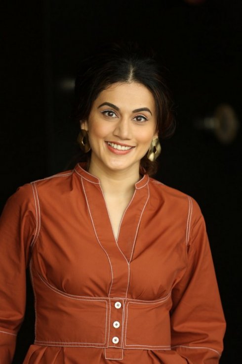 Taapsee-Pannu-Photos-04