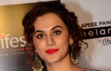 Taapsee-Pannu-latest-Photos-06