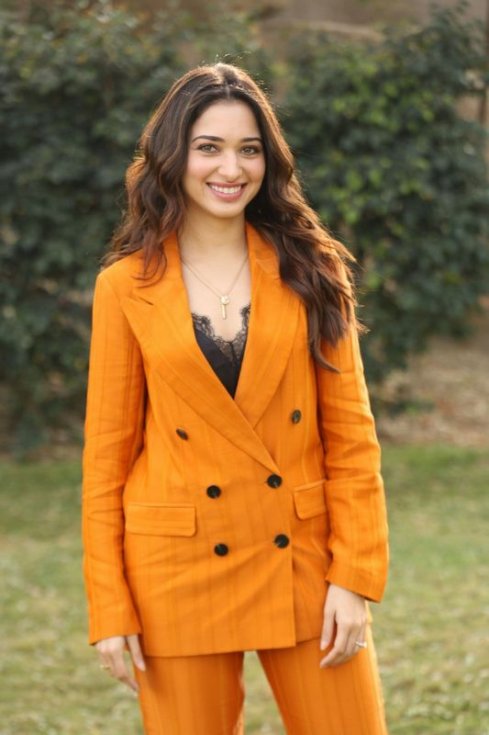 Tamannaah-Interview-Photos-06