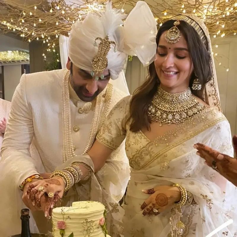 Photo 5of 16 | Alia Bhatt Films | Ranbir-Kapoor-Alia-Bhatt-Wedding-Pics-12 | Ranbir Kapoor - Alia Bhatt Marriage Party