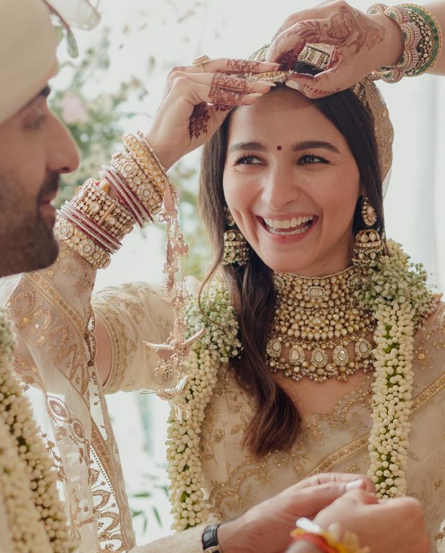 Ranbir Kapoor - Alia Bhatt Wedding Pics