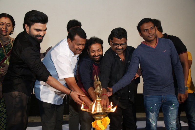 30-Rojullo-Preminchadam-Ela-Movie-Press-Meet-04