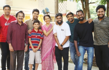 Amala-Akkineni-Joins-the-Sets-of-Sharwanand-Film-04