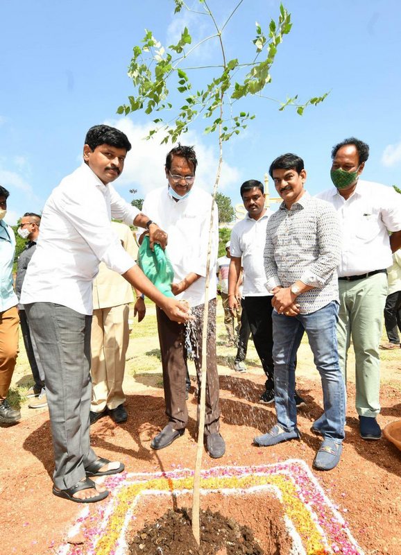 Amitabh Bachchan Green India Challenge