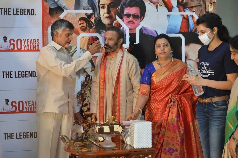 Balakrishna-60th-Birthday-Celebrations-04