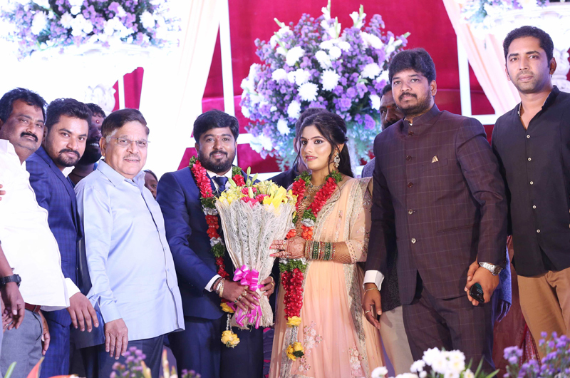 Celebs at Praveen Yadav Wedding Reception Stills | Celebs at Praveen Yadav Wedding Reception | Celebs-at-Praveen-Yadav-Wedding-Reception-01 | Photo 15of 15
