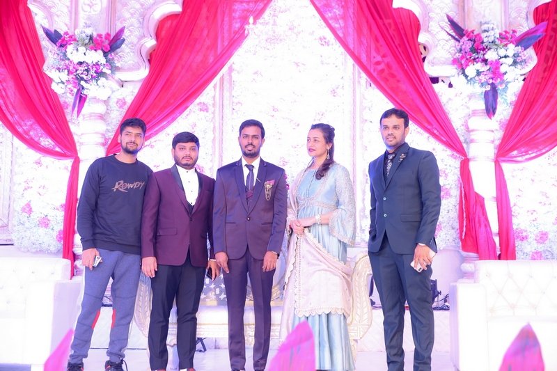 Celebs-at-Syed-Javed-Ali-Wedding-Reception-03