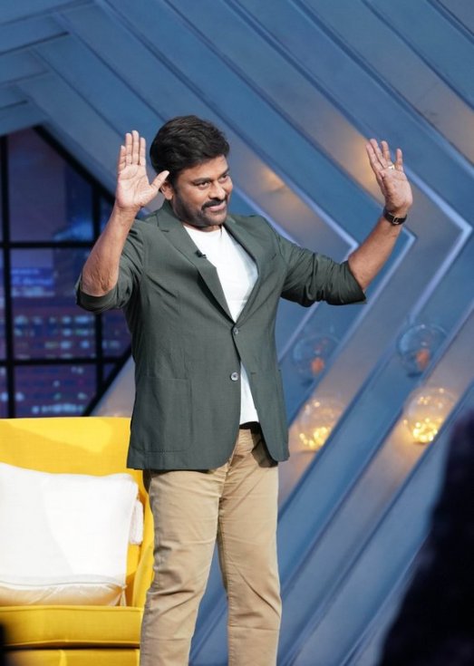 Chiranjeevi-At-Samantha-Sam-Jam-Talk-Show-09