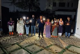 Chiranjeevi-Family-With-Candles-Photos-02