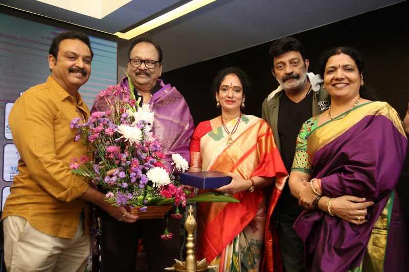 Photo 11of 14 | Chiranjeevi Launch MAA Diary 2020 Stills | Chiranjeevi-Launch-MAA-Diary-2020-04 | Chiranjeevi Launch MAA Diary 2020 Pictures