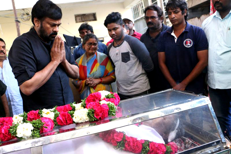 Chiranjeevi-Pays-Tribute-to-Pasupuleti-Rama-Rao-01