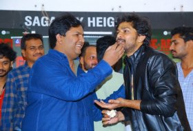 George-Reddy-Movie-Success-Celebrations-09