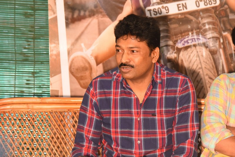 Iddari Lokam Okate Press Meet