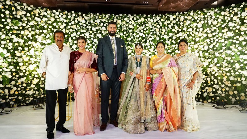 Jayasudha-Son-Nihar-Kapoor-Wedding-Reception-Pics-27