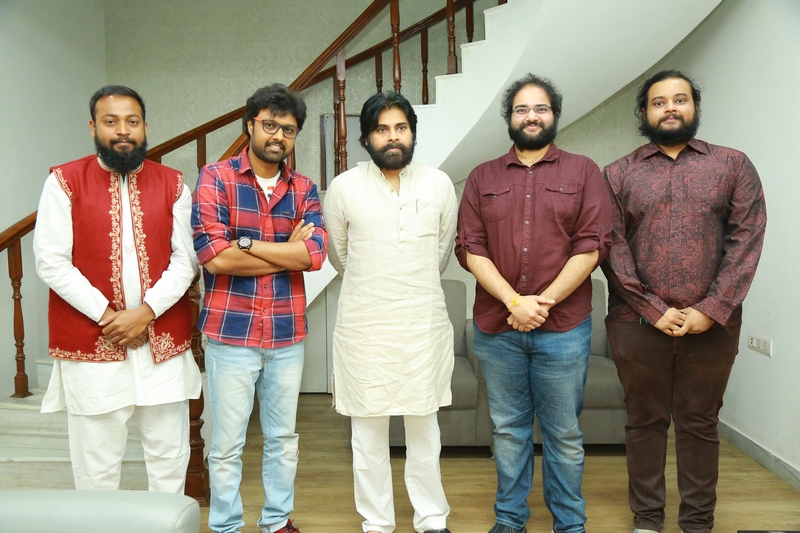 Photo 2of 8 | Mismatch Movie | MisMatch-Song-Launch-by-Pawan-Kalyan-07 | Mismatch Song Launch by Pawan Kalyan Pictures