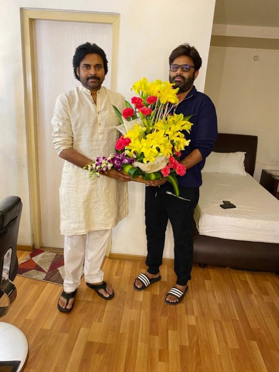 Pawan-Kalyan-Wishes-Bheeshma-Movie-Team-05