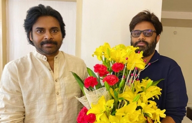 Pawan-Kalyan-Wishes-Bheeshma-Movie-Team-04