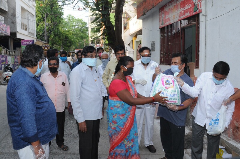 Sai-Madhav-Burra-Donates-Groceries-07