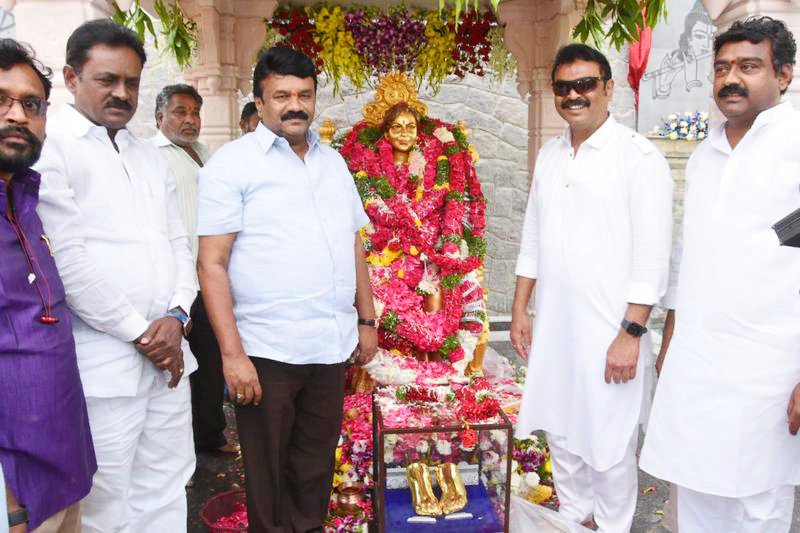 Talasani at Vijaya Nirmala Statue Inauguration