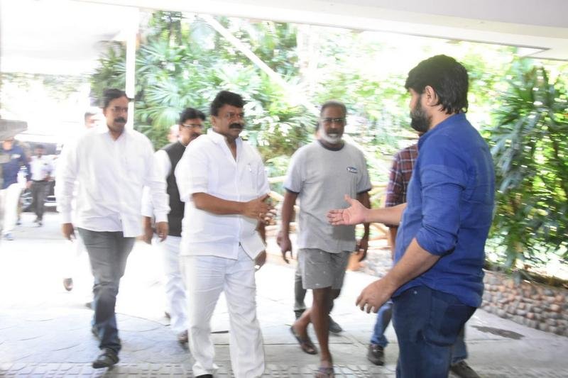 Talasani-Srinivas-Yadav-Meets-Srikanth-Pics-05