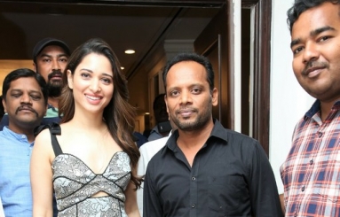 Tamannaah-Launches-New-Projects-Of-Magnets-Infra-Services-04