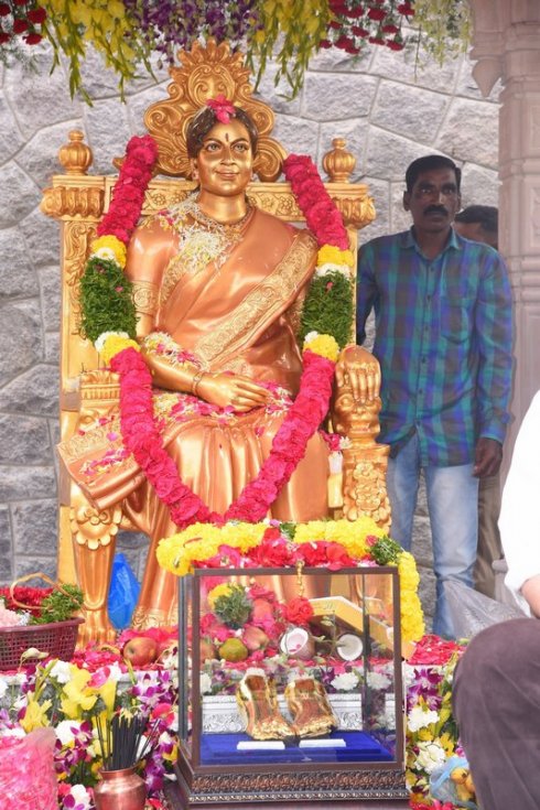 Vijaya-Nirmala-Statue-Inauguration-12