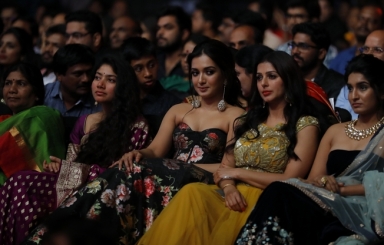 65th-Jio-Filmfare-Awards-South-2018-18