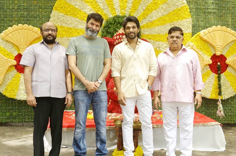 Allu-Arjun-New-Movie-Launch-Photos-05